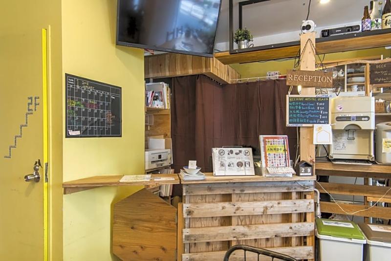 Beehive Hostel Osaka Dış mekan fotoğraf
