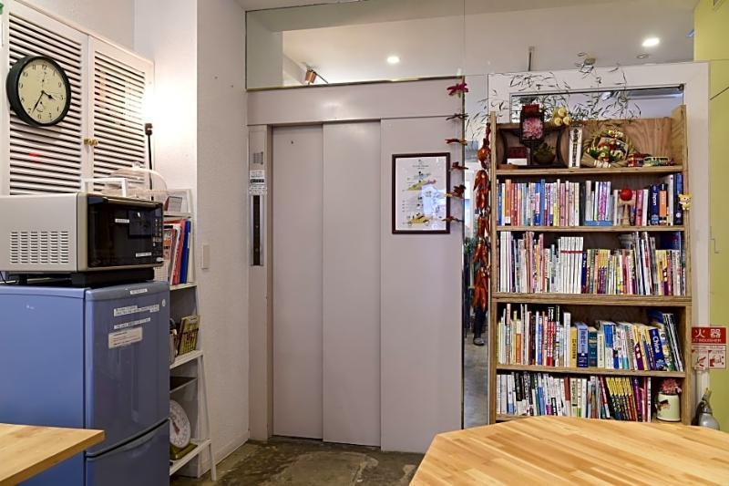 Beehive Hostel Osaka Dış mekan fotoğraf